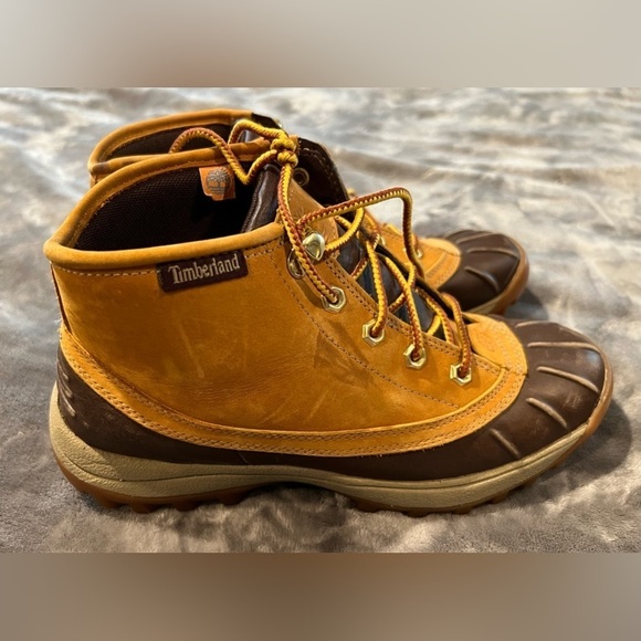 Timberland Shoes - Timberland Duck Boots Waterproof Womens Size 8.5M